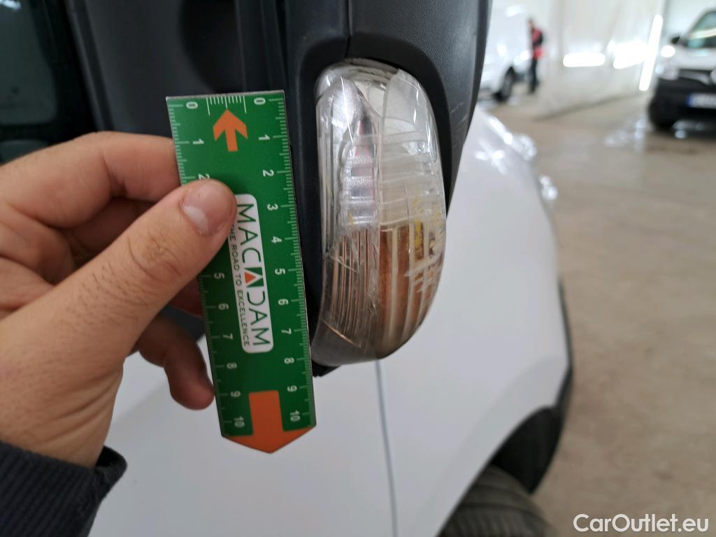 Renault  Master RENAULT  / 2014 / 4P / Fourgon tôlé &FG GCf Trac F3300 L1H1 dCi 110 Euro6 #39