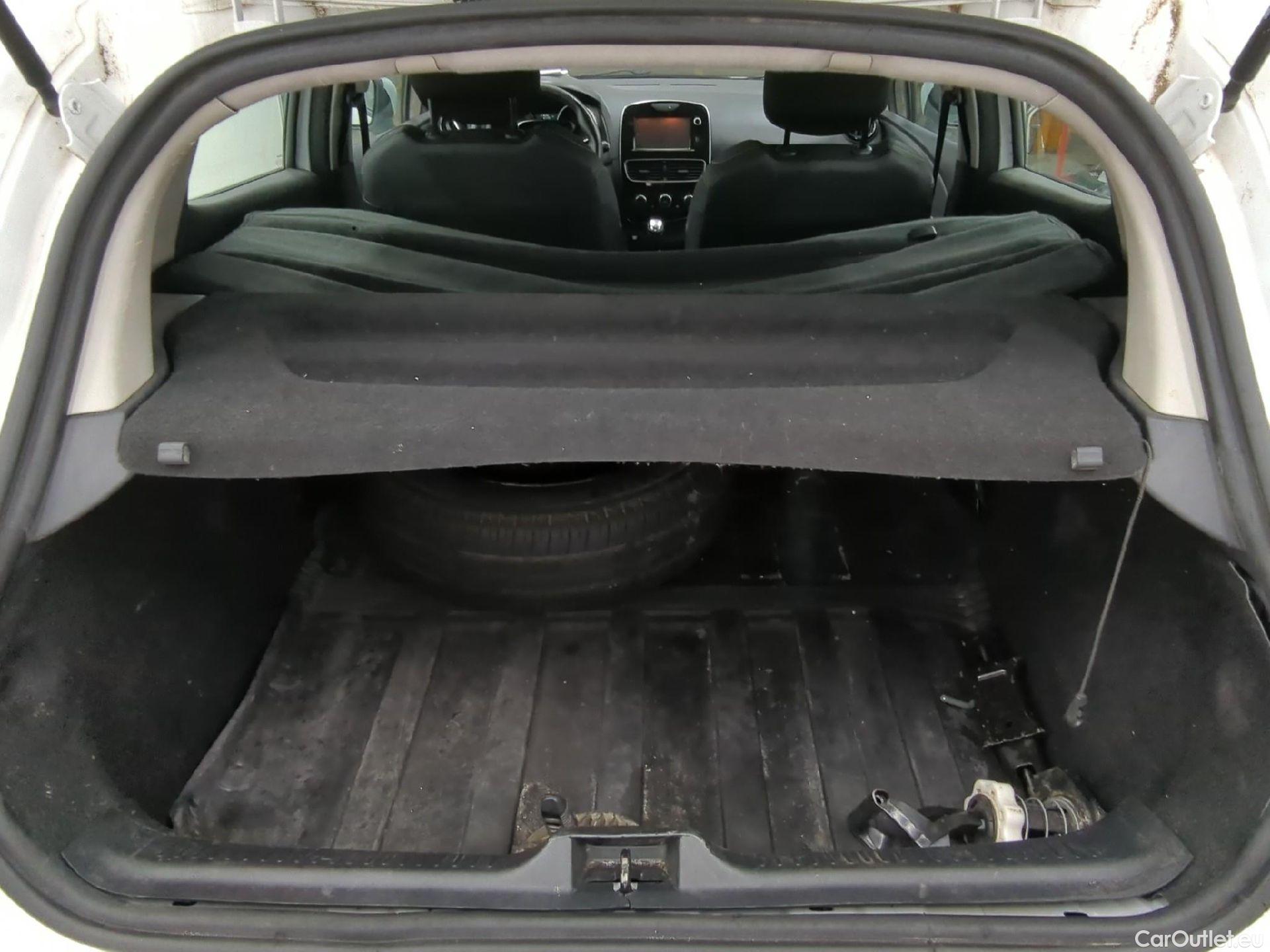 Renault  Clio  IV Air MediaNav 1.5 dCi 75CV BVM5 E6 #9
