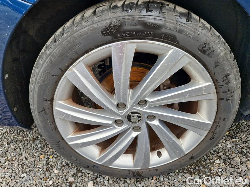 Skoda  Octavia  Combi (NX3)(2020) Oct.Com.1.4TSI 150 Style AT #15