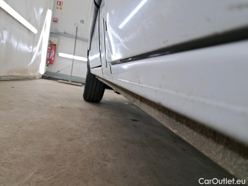 Renault  Master RENAULT  / 2014 / 4P / Fourgon tôlé &FG GCf Trac F3300 L1H1 dCi 110 Euro6 #43
