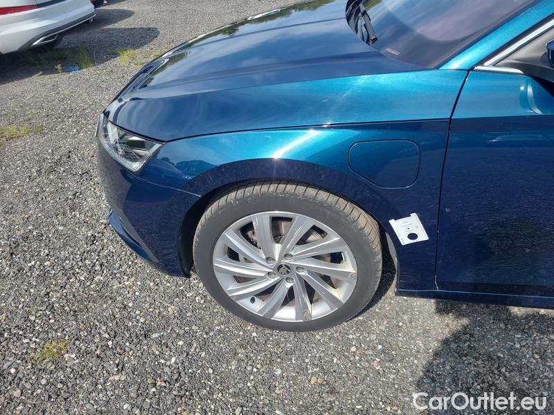 Skoda  Octavia  Combi (NX3)(2020) Oct.Com.1.4TSI 150 Style AT #19