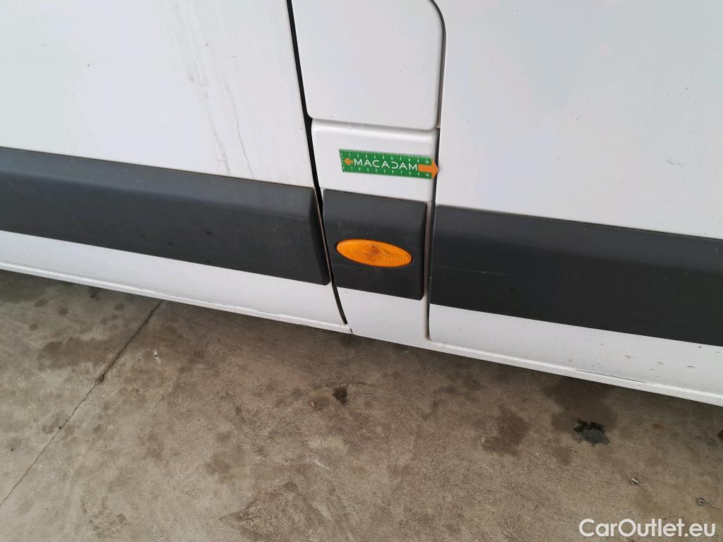 Renault  Master  III Fourgon L3H2 3 5 Grand Confort dCi 130CV BVM6 E6 #51