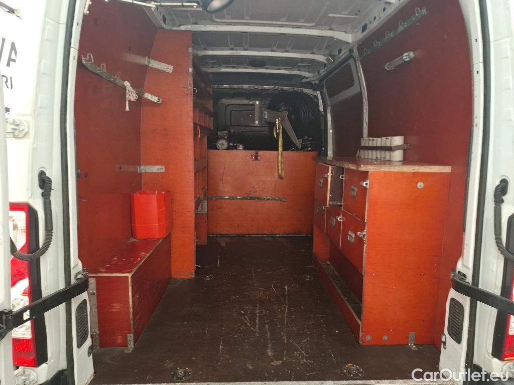 Renault  Master  III Fourgon L2H2 3 5 Grand Confort #10