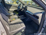 Volkswagen  ID.4  (E21)(2020)  Pro Perf. 77 kWh 5d #6