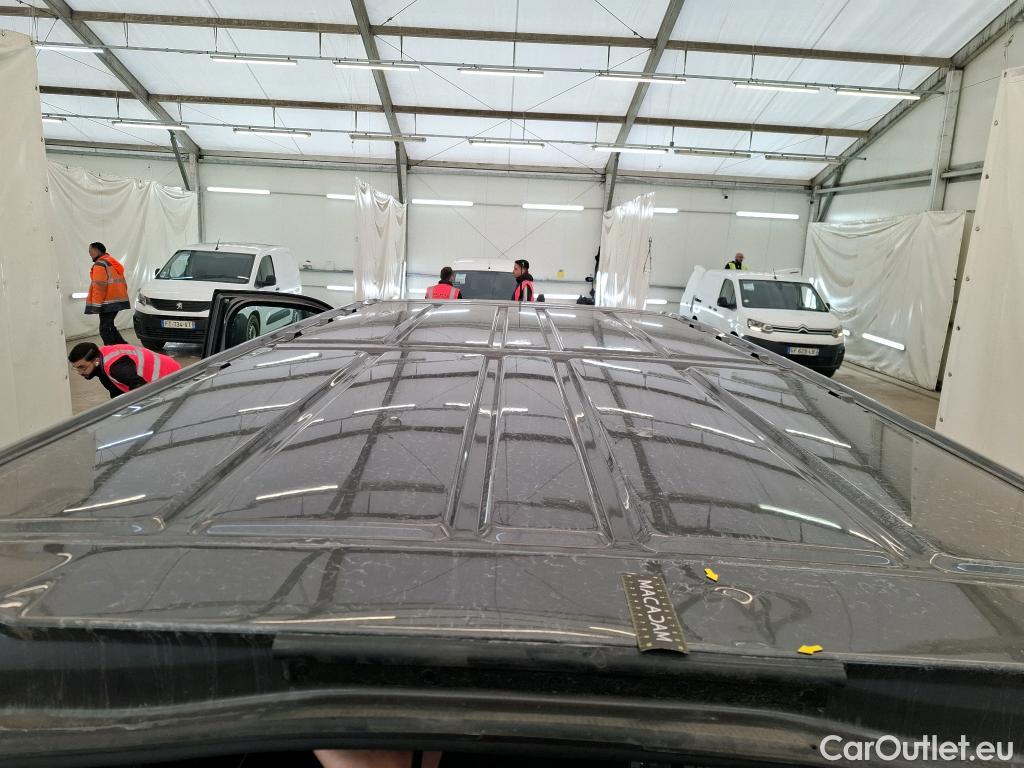 Toyota  Proace TOYOTA  / 2016 / 5P / Fourgon tôlé 2.0 D LONG Cab Appro 180 D-4D AUTO BUSIN #19