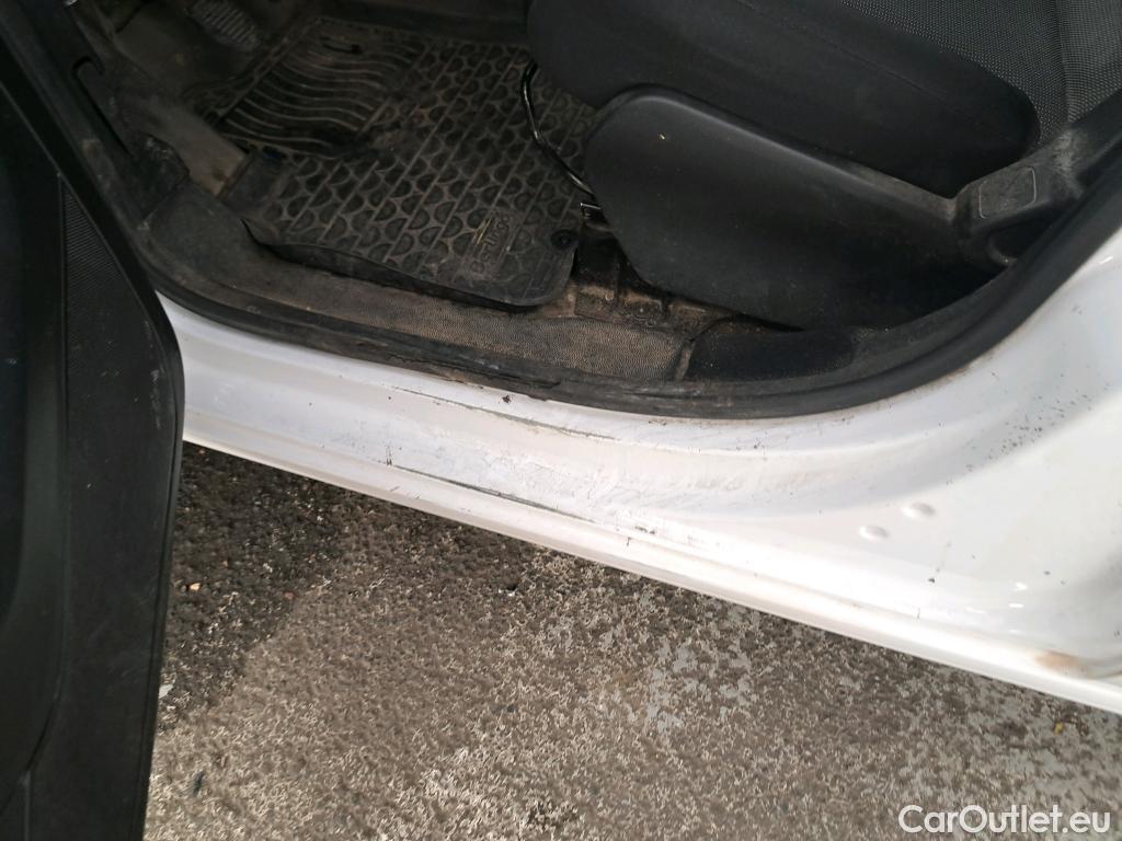 Citroen  Berlingo  Fourgon Club L1 (Court) 1.6 BlueHDi 100CV BVM5 E6 #23