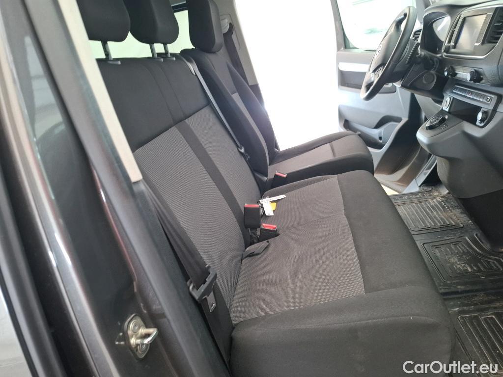Toyota  Proace TOYOTA  / 2016 / 5P / Fourgon tôlé 2.0 D LONG Cab Appro 180 D-4D AUTO BUSIN #8
