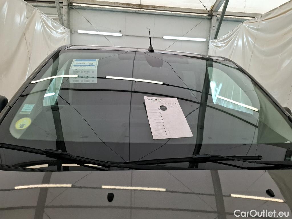 Toyota  Proace TOYOTA  / 2016 / 5P / Fourgon tôlé 2.0 D LONG Cab Appro 180 D-4D AUTO BUSIN #6