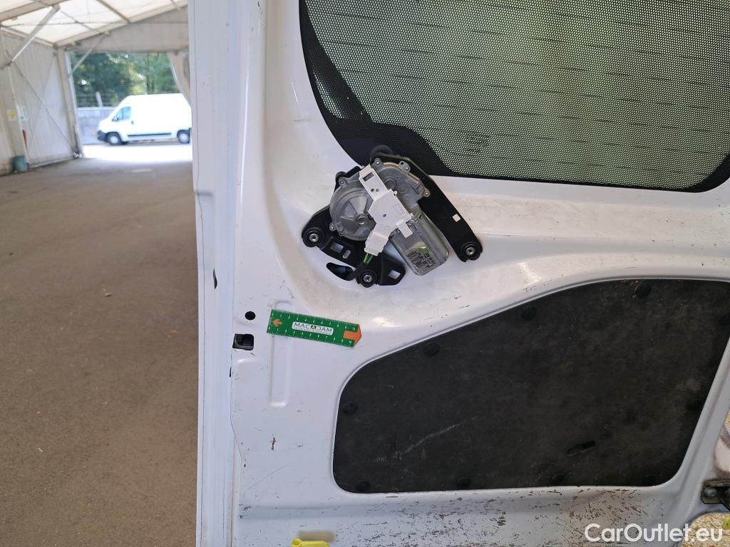 Citroen  Berlingo  Fourgon Club L1 (Court) 1.6 BlueHDi 100CV BVM5 E6 #31