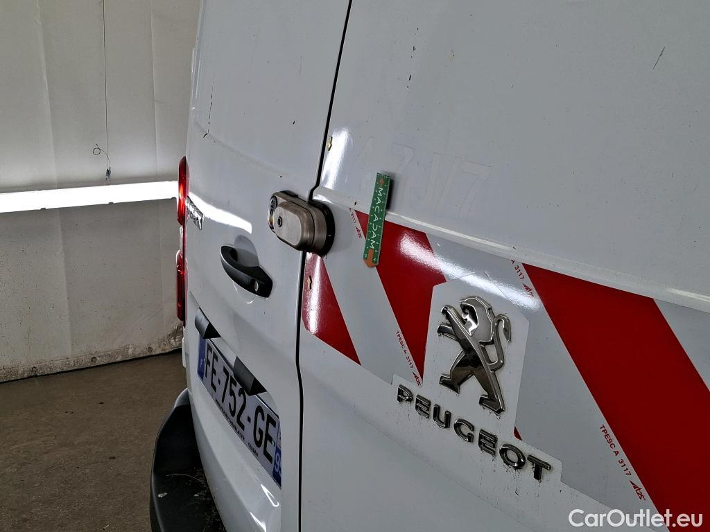 Peugeot  Expert  Fourgon Asphalt L2 2.0 HDi 120CV BVM6 E6dT #17
