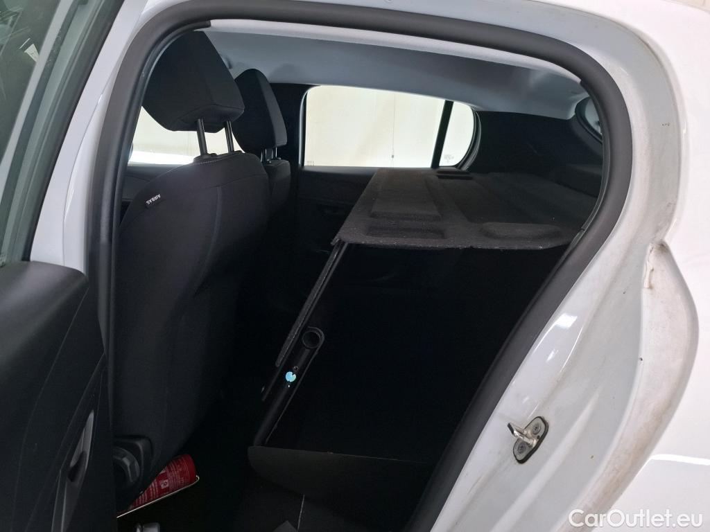 Peugeot  208  Premium 1.5 HDi 100CV BVM6 E6d #9
