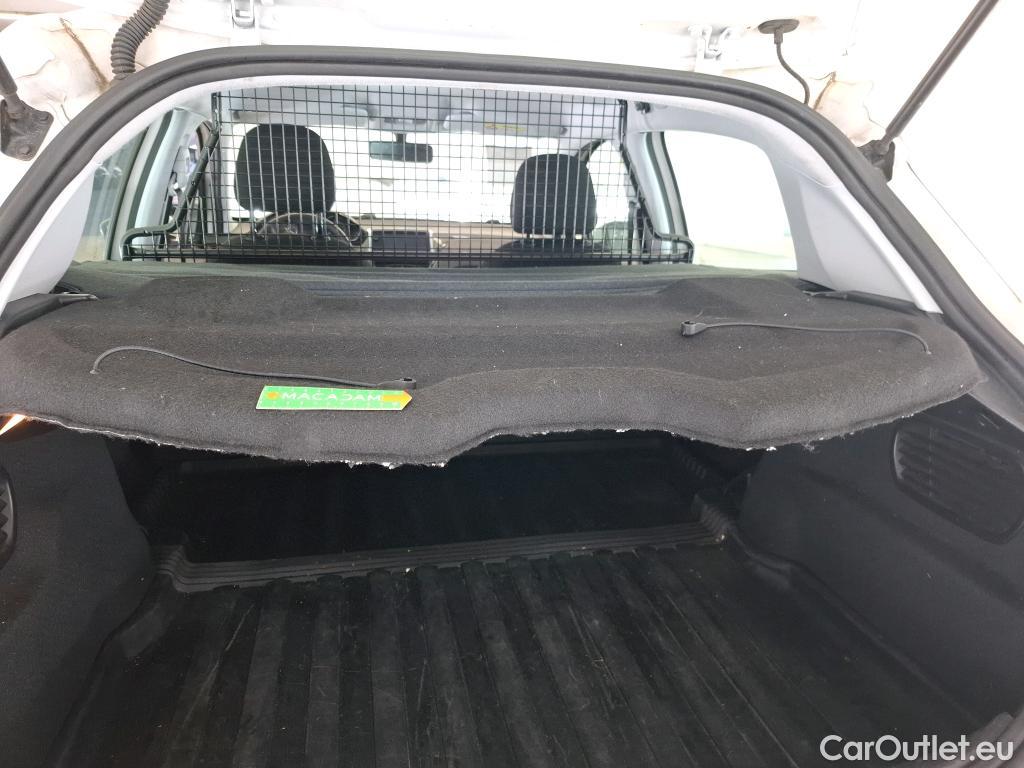 Peugeot  208  Affaire Premium 1.5 HDi 100CV BVM5 E6dT #20