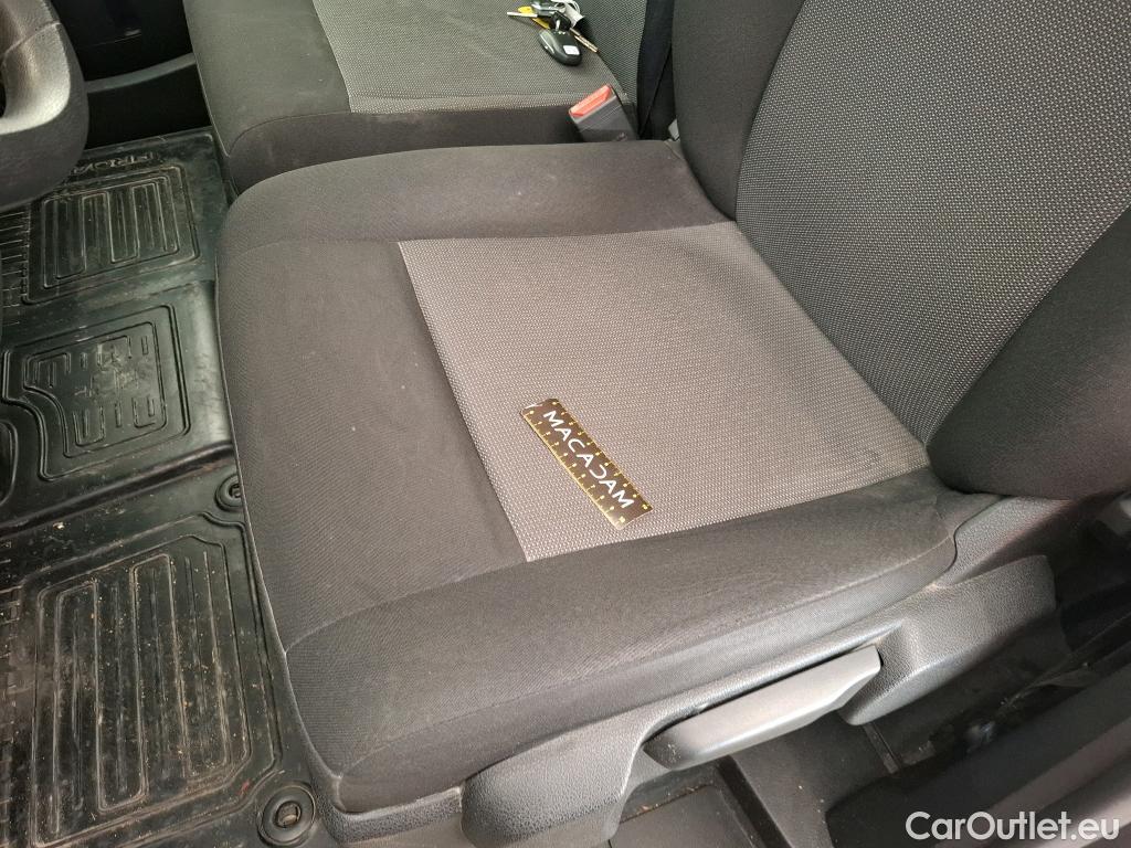 Toyota  Proace TOYOTA  / 2016 / 5P / Fourgon tôlé 2.0 D LONG Cab Appro 180 D-4D AUTO BUSIN #42