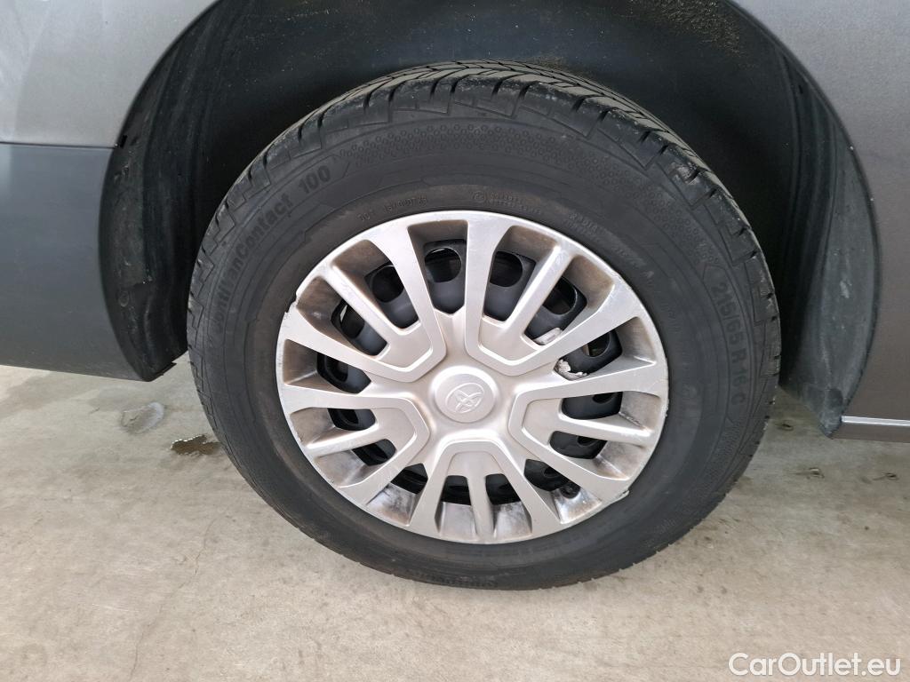 Toyota  Proace TOYOTA  / 2016 / 5P / Fourgon tôlé 2.0 D LONG Cab Appro 180 D-4D AUTO BUSIN #31