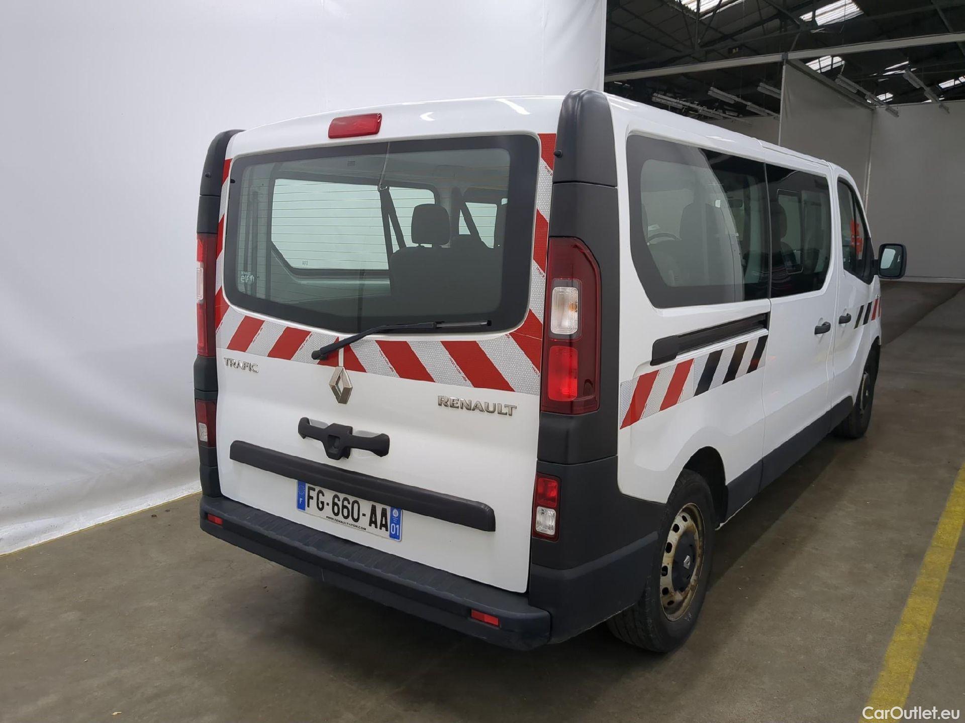 Renault  Trafic RENAULT  4p Combi Life L2 dCi 120 S&S - 18 - 8 places #3