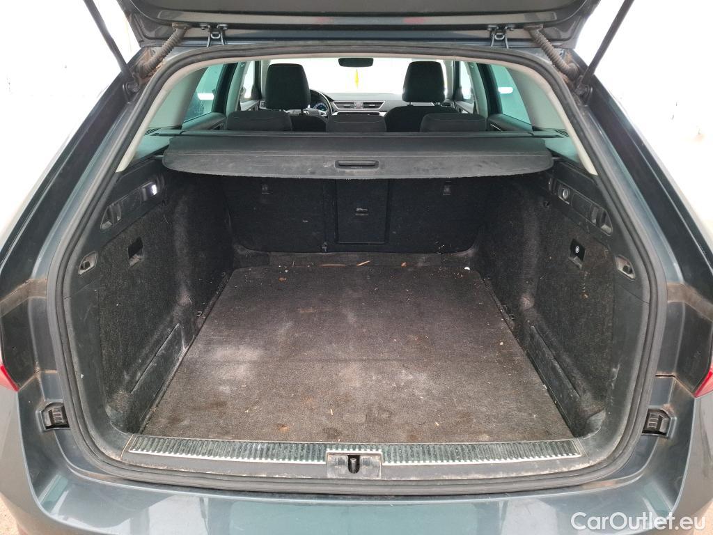 Skoda  Superb SKODA  Combi 5p Break 2.0 TDI SCR 150 DSG7 Business #10
