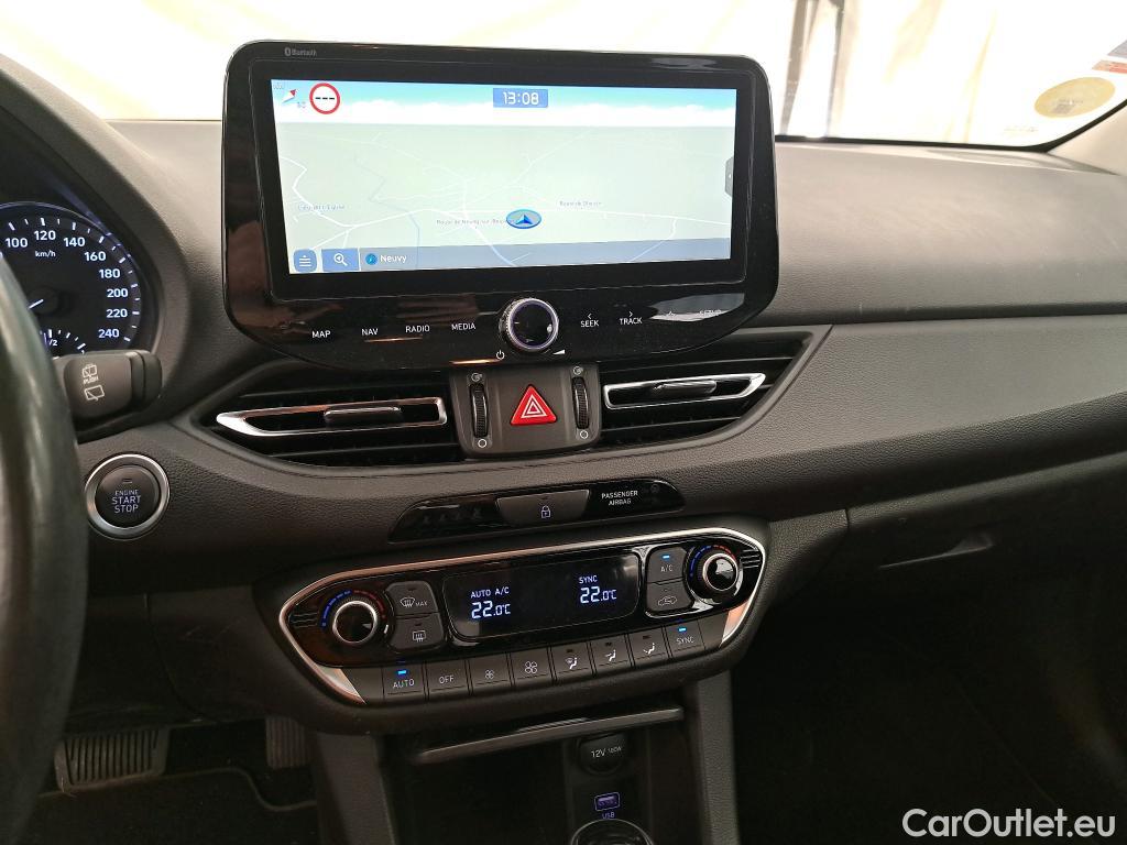 Hyundai  i30  Business 1.6 CRDi 115CV BVA7 E6d #7