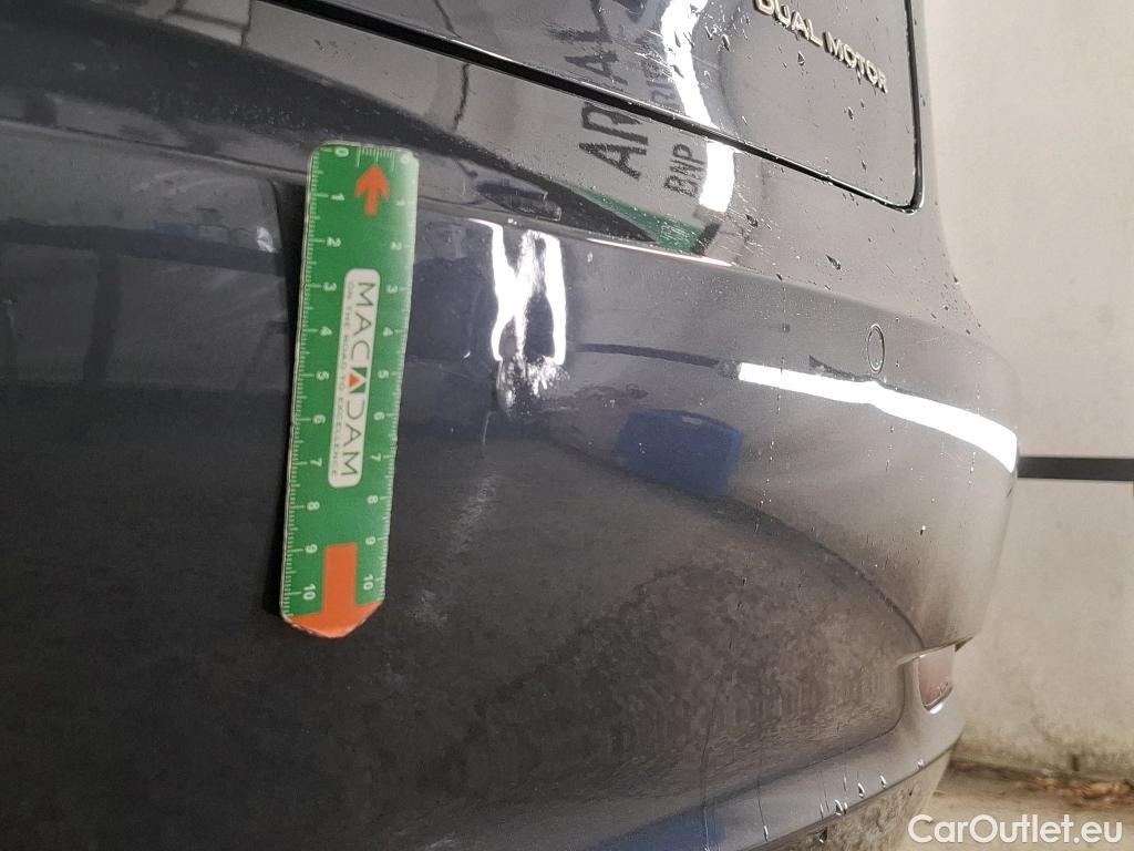 Tesla  Model 3 TESLA  / 2018 / 4P / Berline Grande Autonomie #2