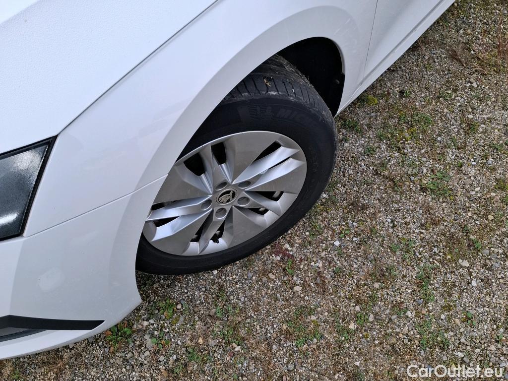 Skoda  Octavia  Berline Business 2.0 TDI 115CV BVM6 E6d #22