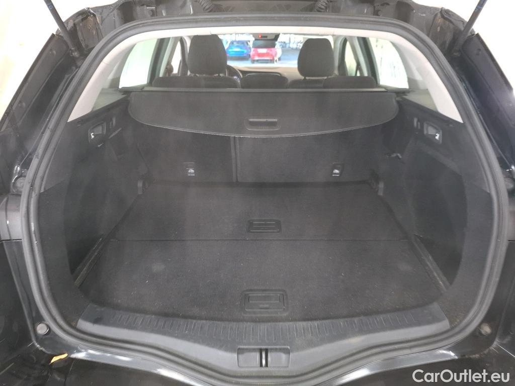 Renault  Megane  IV Estate Business 1.3 TCe 140CV BVA7 E6d #10