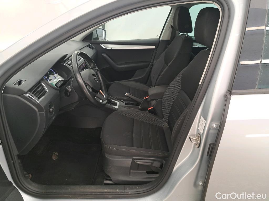Skoda  Octavia  Break Business 2.0 TDI 150CV BVA7 E6dT #8