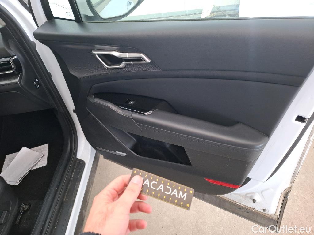 KIA  Sportage  Design Plug-in Hybrid 4WD 1.6 T-GDI 265CV BVA6 E6d #25