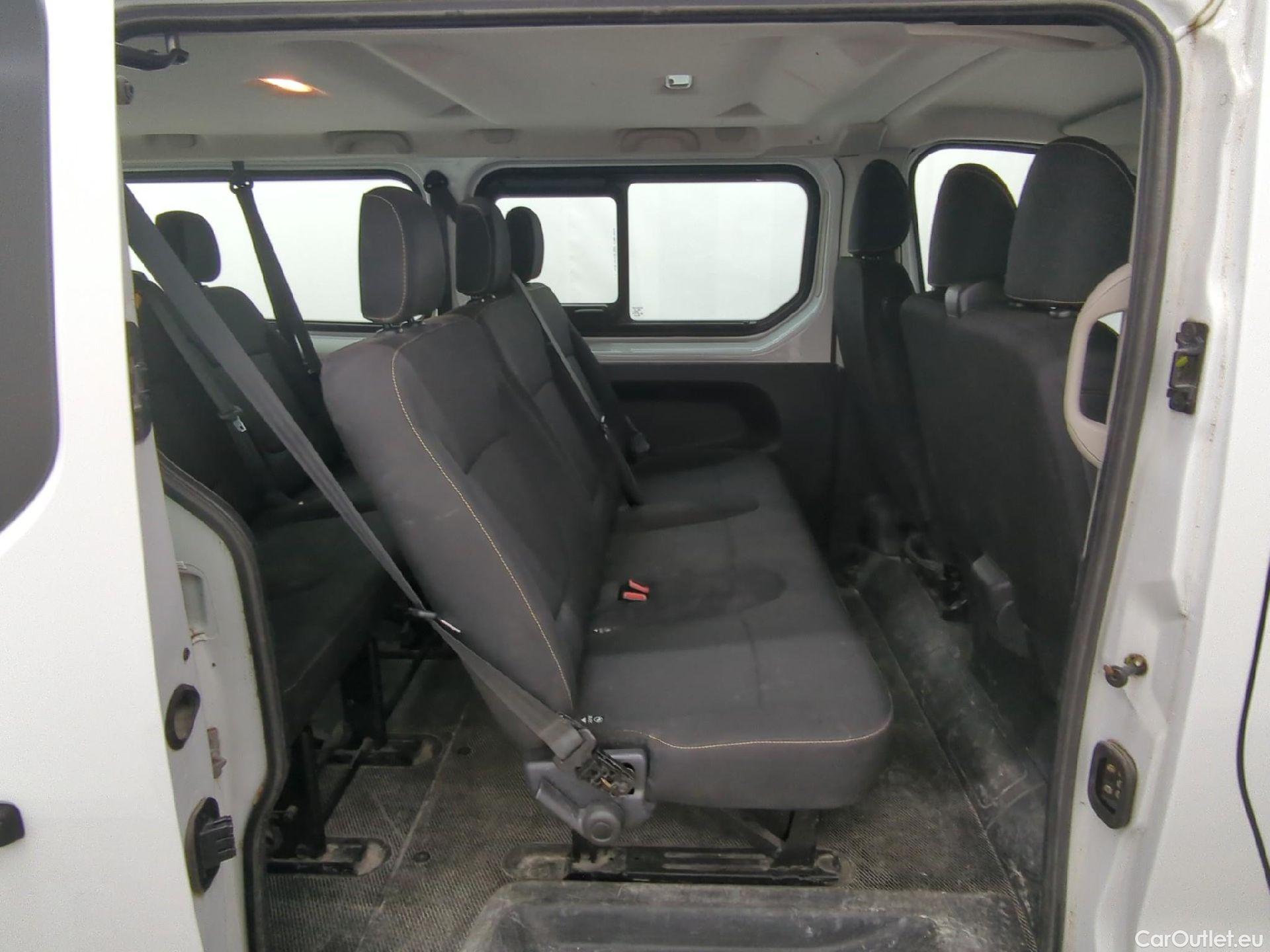 Renault  Trafic RENAULT  4p Combi Life L2 dCi 120 S&S - 18 - 8 places #11