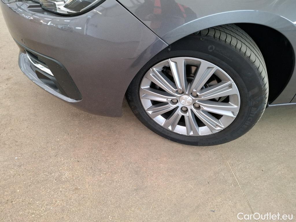 Peugeot  308  Allure Pack 1.2 PureTech 130CV BVM6 E6d #12