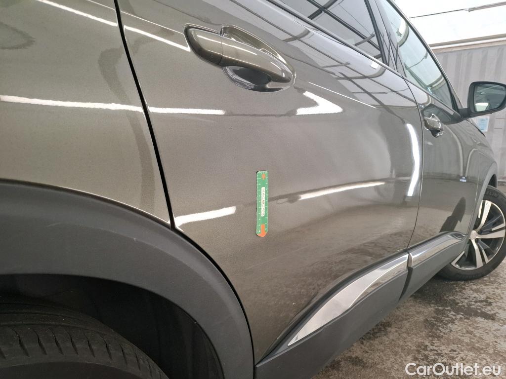 Peugeot  5008  Allure Business 1.5 HDi 130CV BVA8 E6d #17