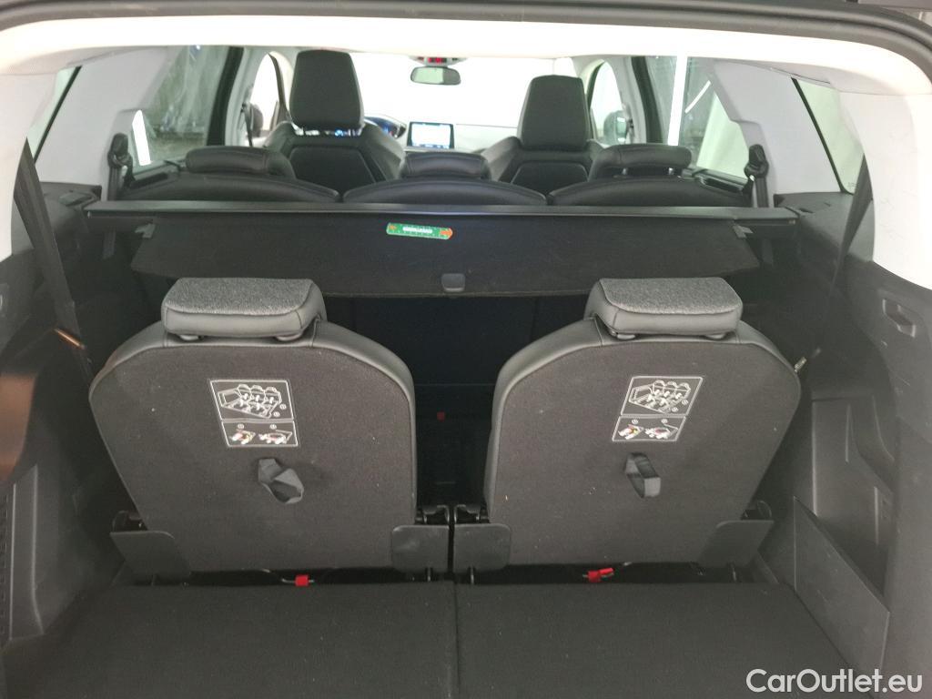 Peugeot  5008  Allure Business 1.5 HDi 130CV BVA8 E6d #38