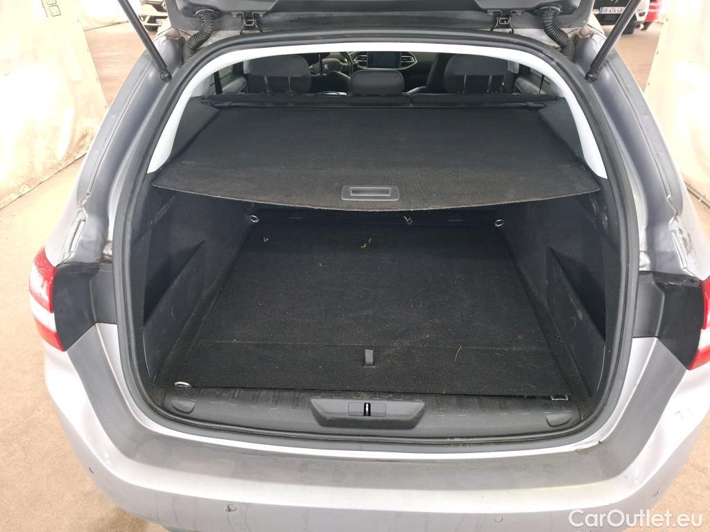 Peugeot  308  SW Allure Business 1.5 HDi 130CV BVA8 E6d #10