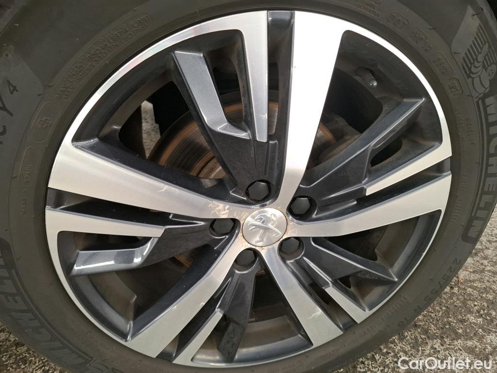 Peugeot  5008  Allure Business 1.5 HDi 130CV BVA8 E6d #29