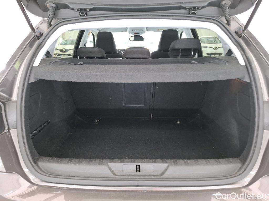 Peugeot  308  Allure Pack 1.2 PureTech 130CV BVM6 E6d #8
