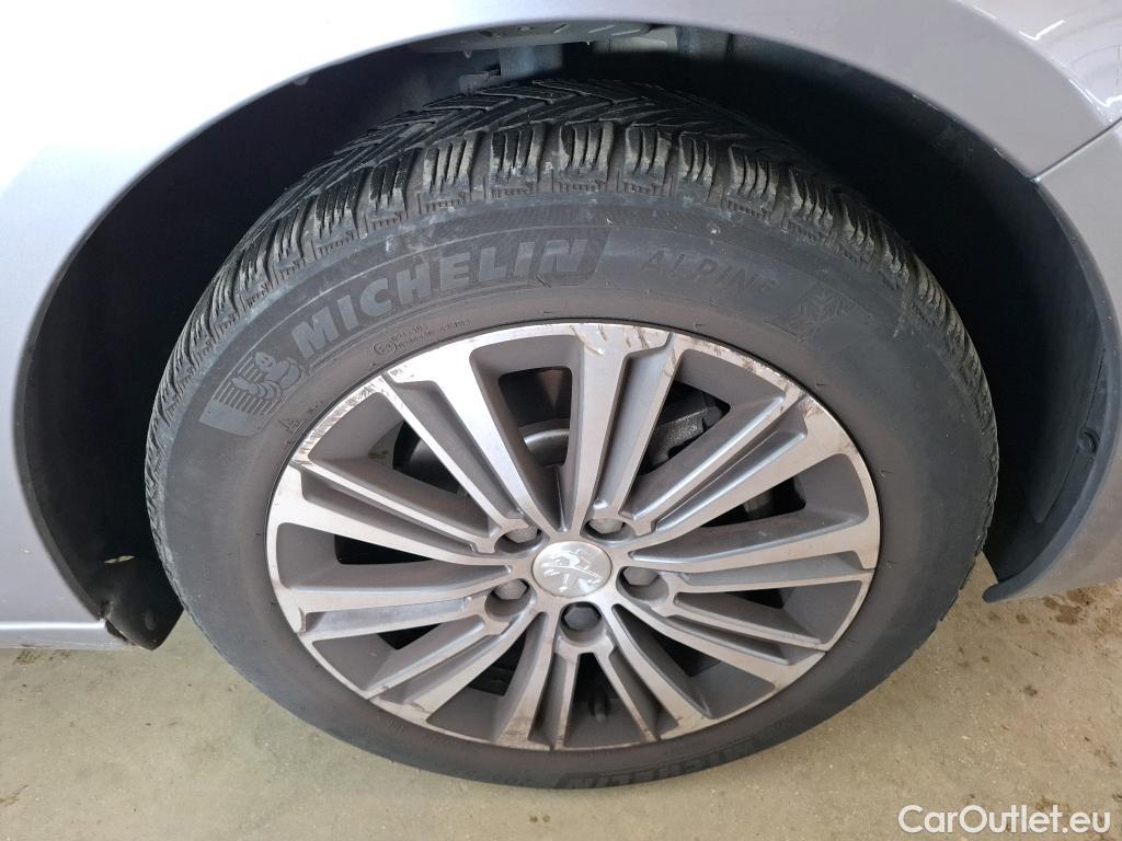 Peugeot  308  SW Allure Business 1.5 HDi 130CV BVA8 E6d #36