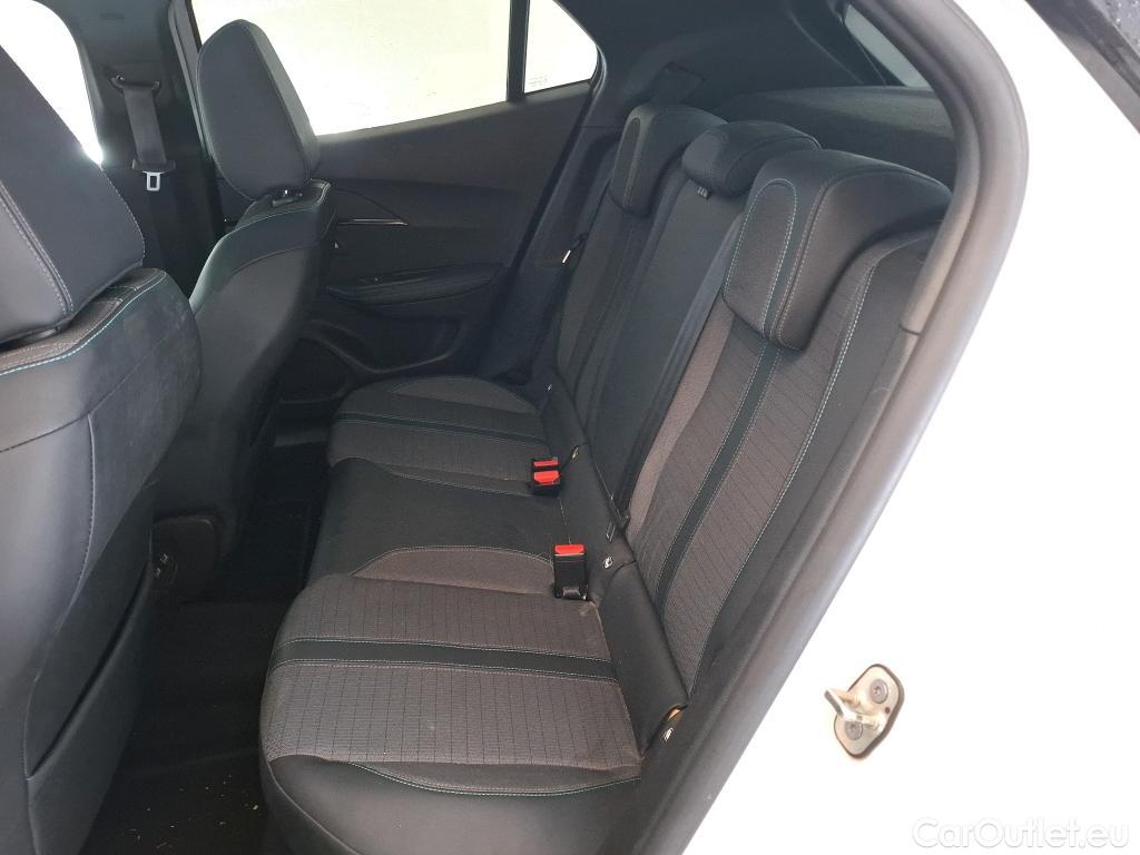 Peugeot  2008  Allure Business 1.2 PureTech 100CV BVM6 E6d #9