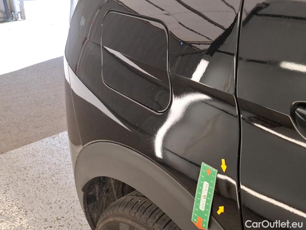 Peugeot  3008 PEUGEOT  / 2020 / 5P / SUV PureTech 130 S&S EAT8 Active BUS #7