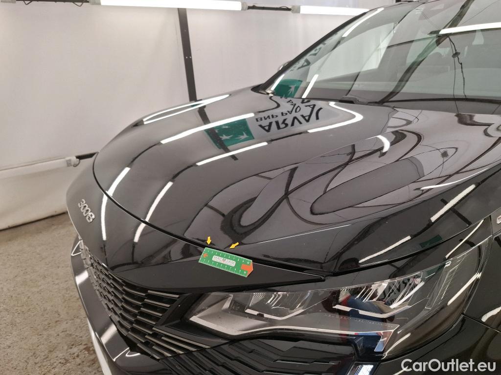 Peugeot  3008 PEUGEOT  / 2020 / 5P / SUV PureTech 130 S&S EAT8 Active BUS #1