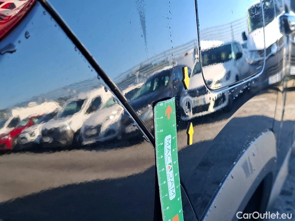  Citroen  C5  Aircross Shine Pack 1.6 PureTech 180CV BVA8 E6d #42