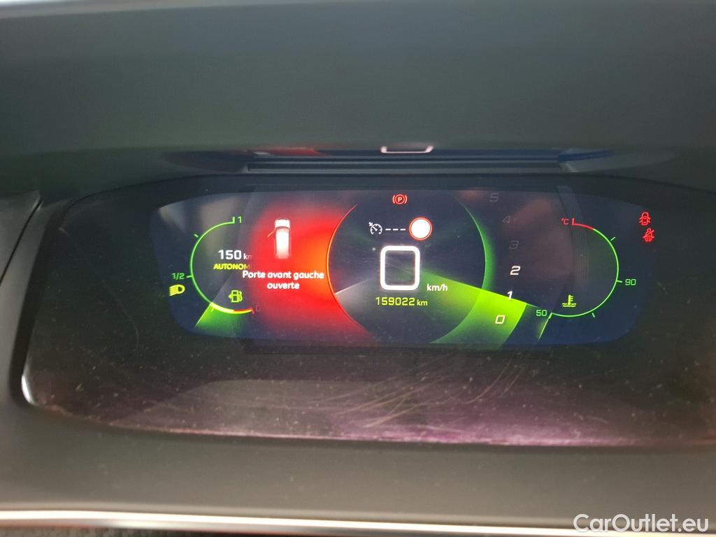 Peugeot  2008  Allure Business 1.2 PureTech 100CV BVM6 E6d #6