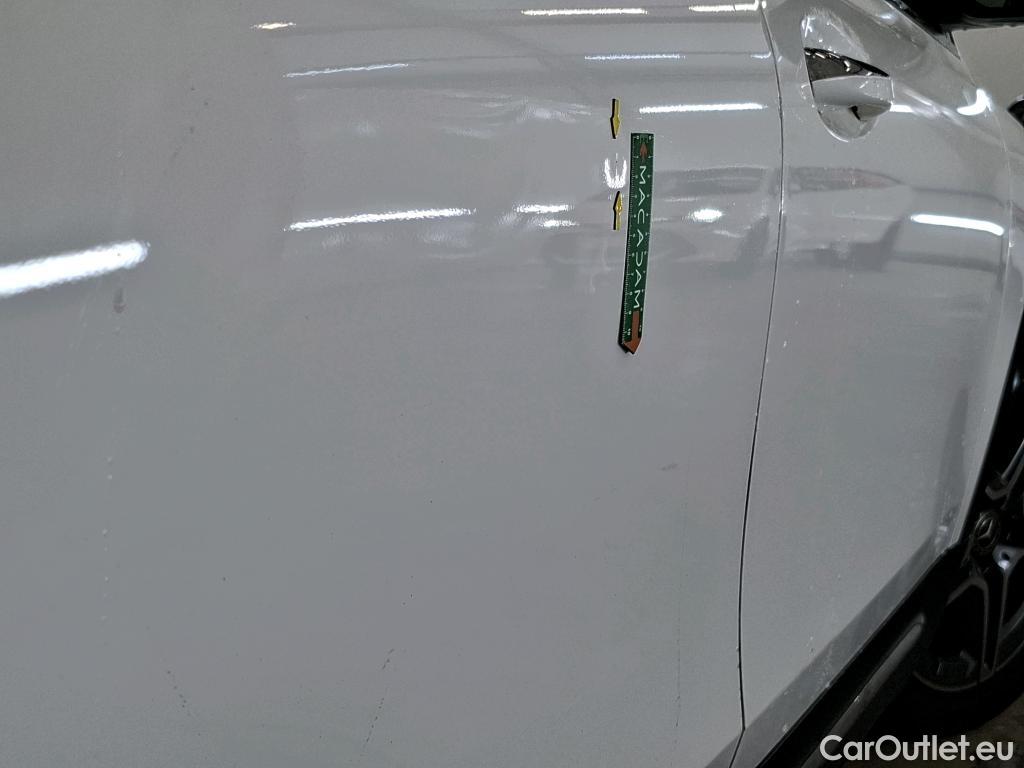 Mercedes  GLB MERCEDES-BENZ  / 2019 / 5P / SUV  200 d AMG Line #8