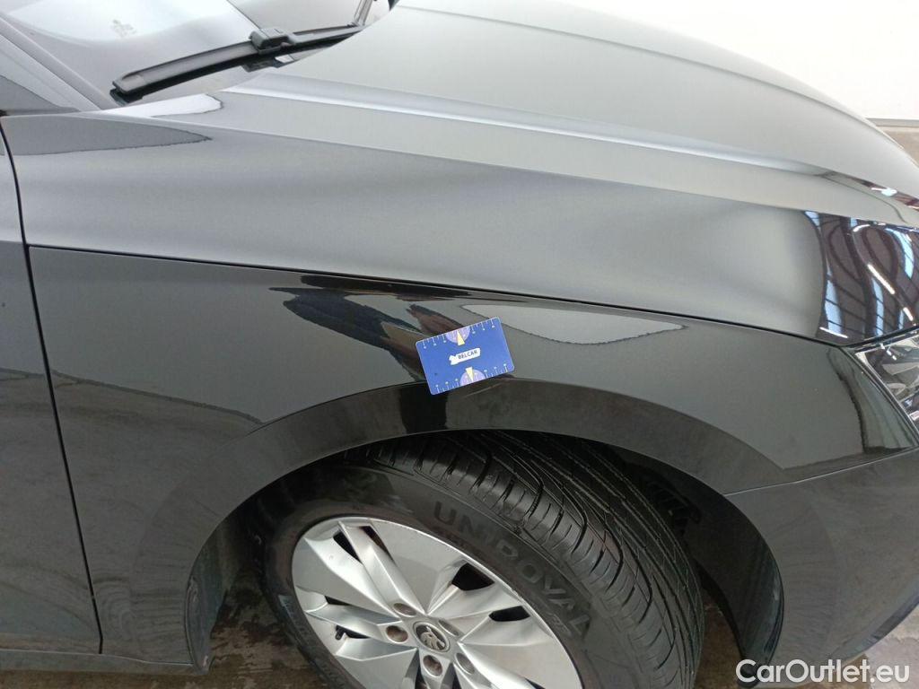 Skoda  Octavia Skoda  Combi 1.0 TSI eTec 81kW DSG7 Clever 5d #30