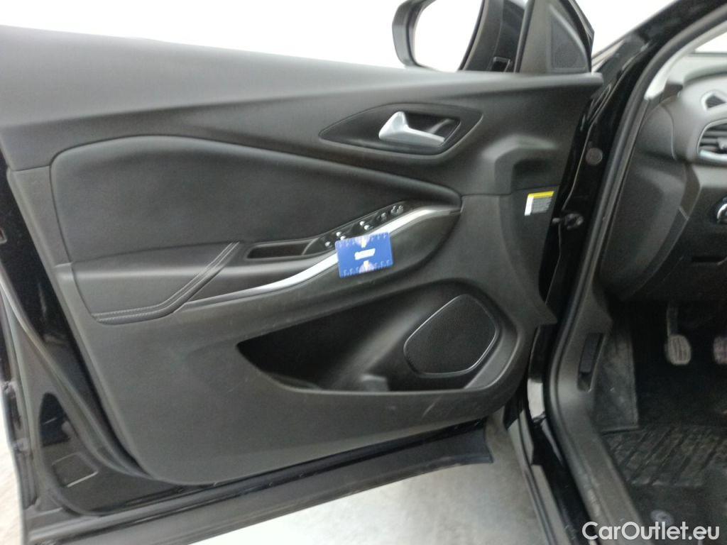 Opel   Grandland X Opel 1.5 Turbo ECOTEC D S/S MT6 Edition 5d #80