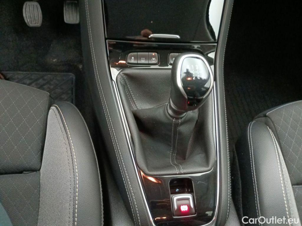 Opel   Grandland X Opel 1.5 Turbo ECOTEC D S/S MT6 Edition 5d #43