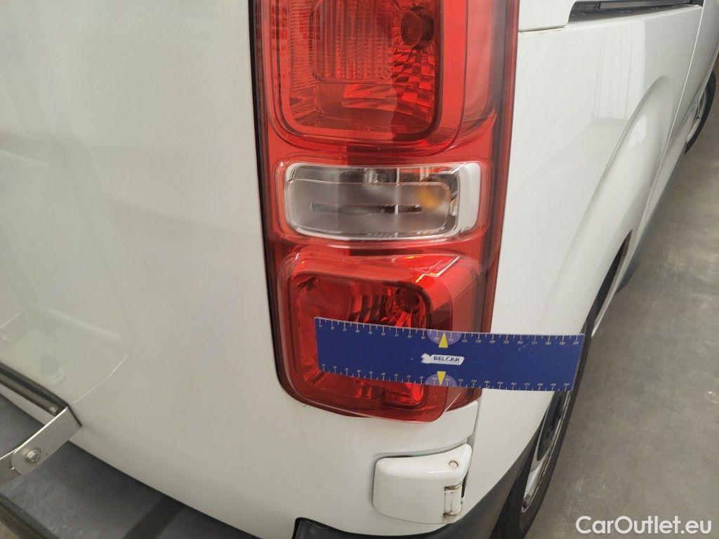 Opel  Vivaro Opel  2.0 Turbo 106kW L2H1 Auto 5d #42