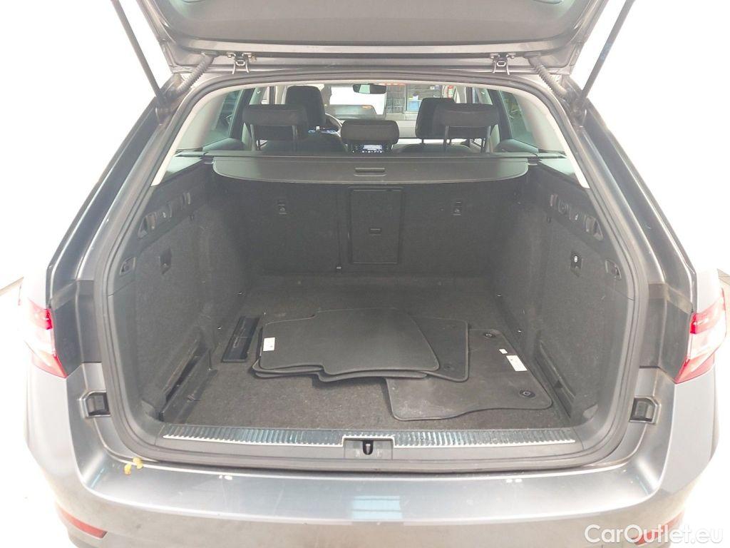 Skoda  Superb Skoda  Combi 1.5 TSI ACT 110kW DSG7 Clever 5d #16