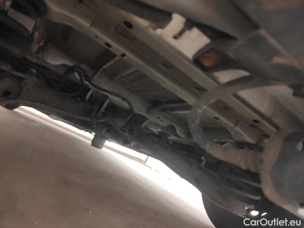 Opel  Vivaro Opel  2.0 Turbo 106kW L2H1 Auto 5d #52