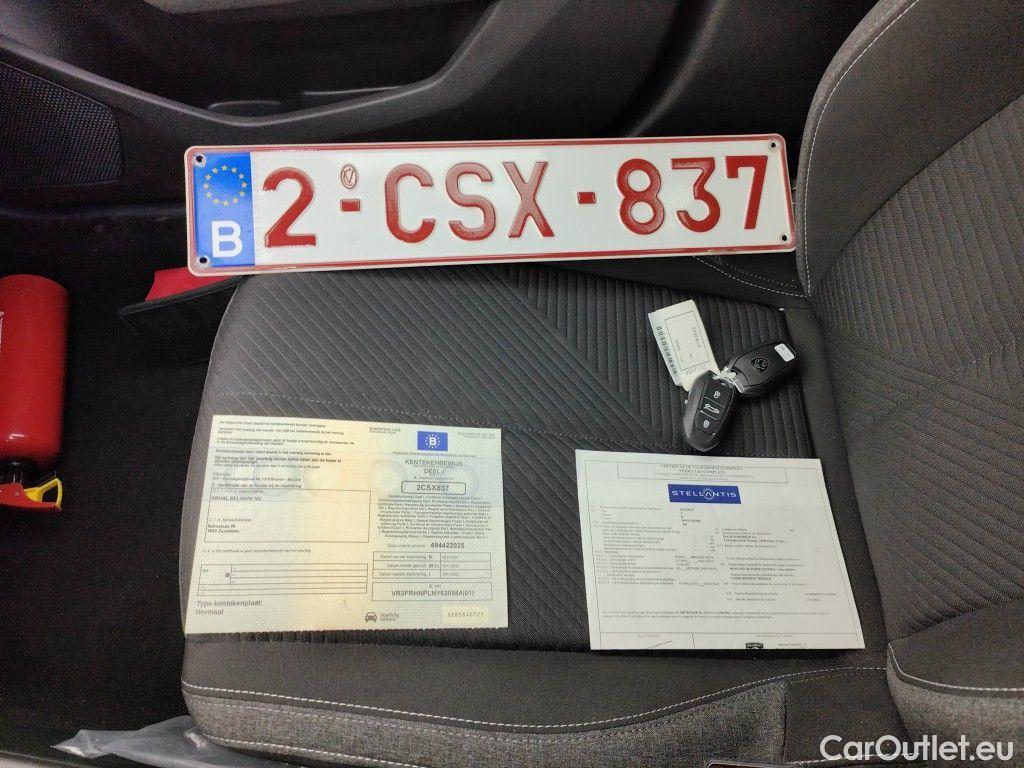 Peugeot  308 Peugeot  SW 1.2 PureTech 110 S&S Active Pack 5d #4