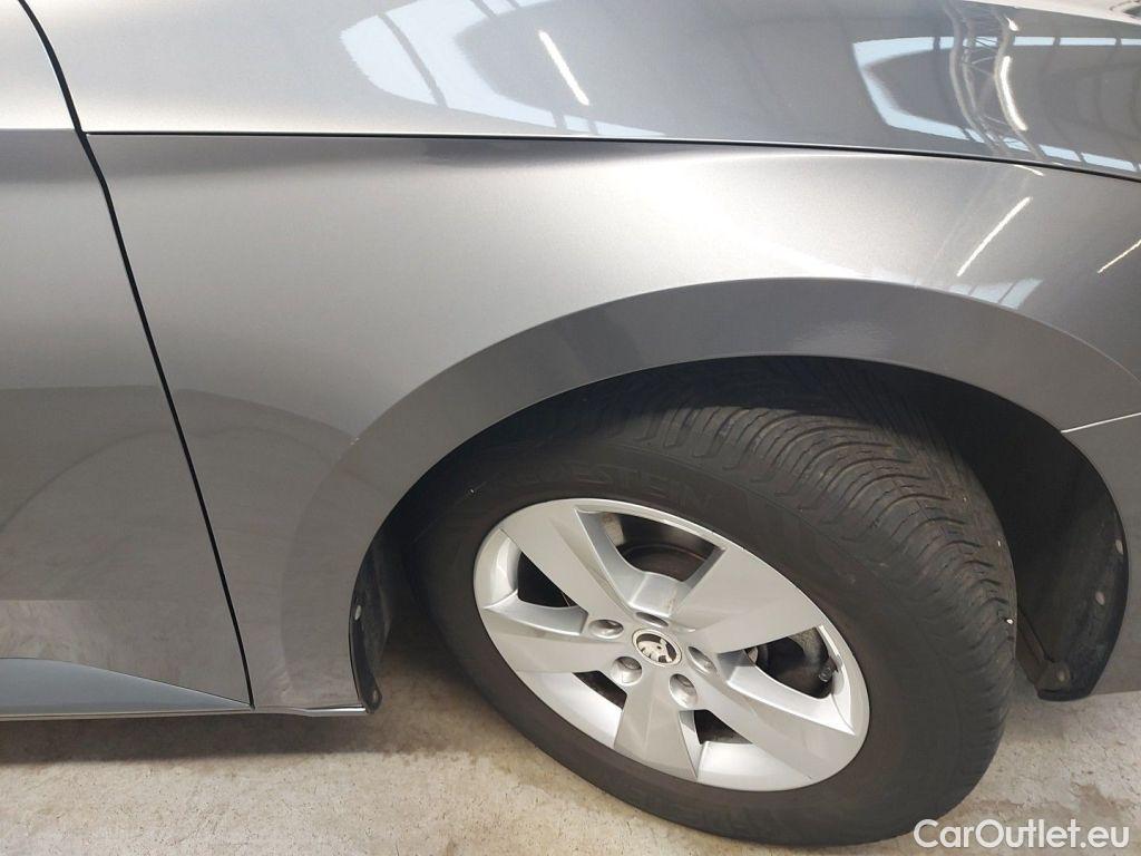 Skoda  Superb Skoda  Combi 1.5 TSI ACT 110kW DSG7 Clever 5d #20