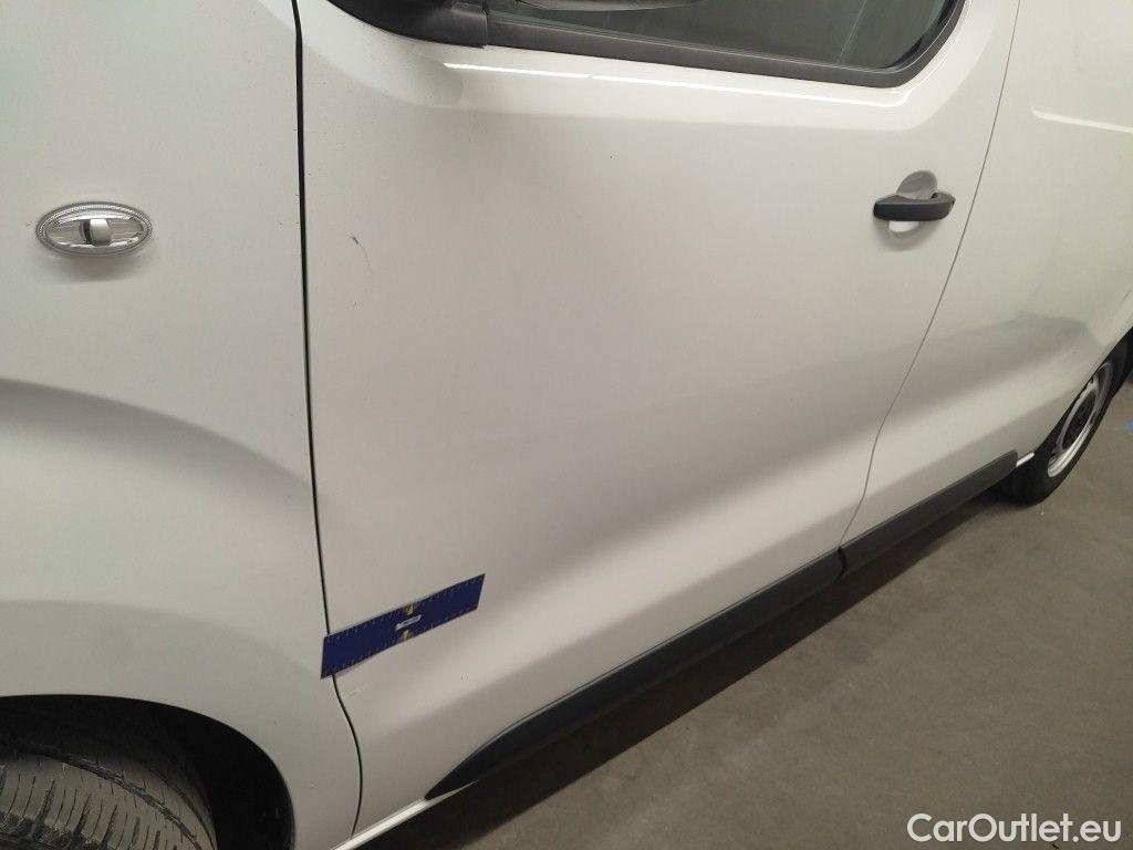 Opel  Vivaro Opel  2.0 Turbo 106kW L2H1 Auto 5d #19