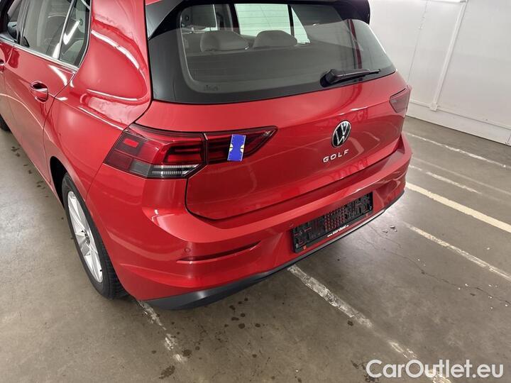 Volkswagen  Golf  VIII 2.0 TDI Life DSG 85kW/116pk  5D/P Auto-7 - CO2 onvolledig #30